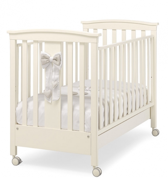 Детская кроватка на колесах Erbesi Lilli слоновая кость