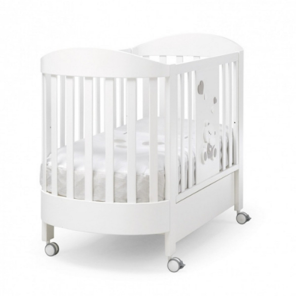 Детская кровать Erbesi Mirtillo овальная с матрасом белый