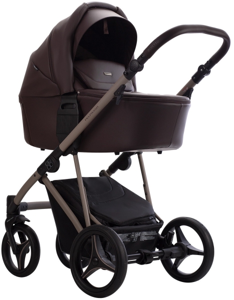 Детская коляска Bebetto Pelpasso Pro 2 в 1 05 Kaszmir коричневая кожа/бежевая рама