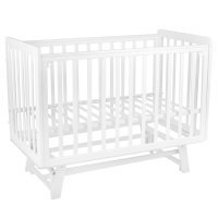 Кровать детская Indigo Style на ножках с легкосъемной стенкой, продольный маятник белый