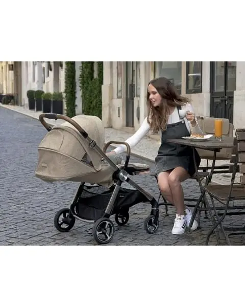 Mamas and papas flip xt2 sand dune 2025