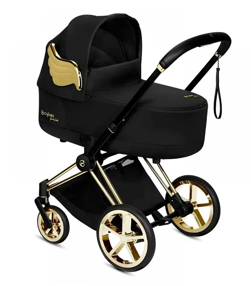 Cybex priam jeremy scott. Коляска cybex jeremy scott. cybex jeremy scott 3в1. коляска 3 в 1 cybex priam 4 jeremy scott.