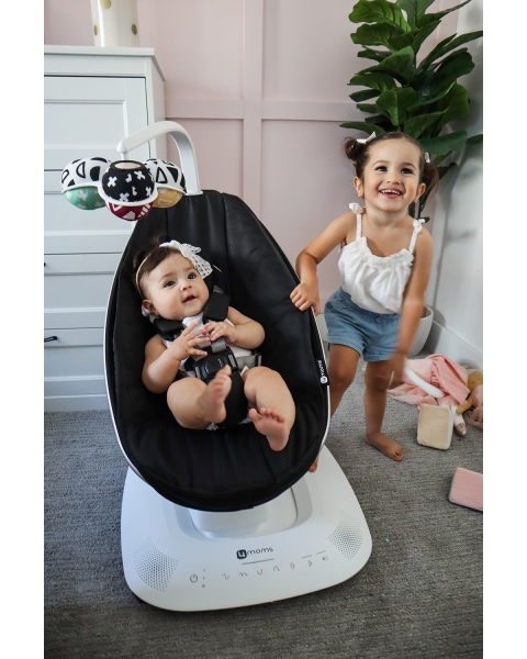 Кресло-качалка 4moms mamaRoo New черная