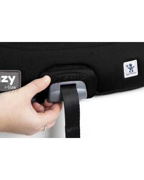 Автокресло Chicco Quizy i-Size (15-36 кг), Black (Черный)