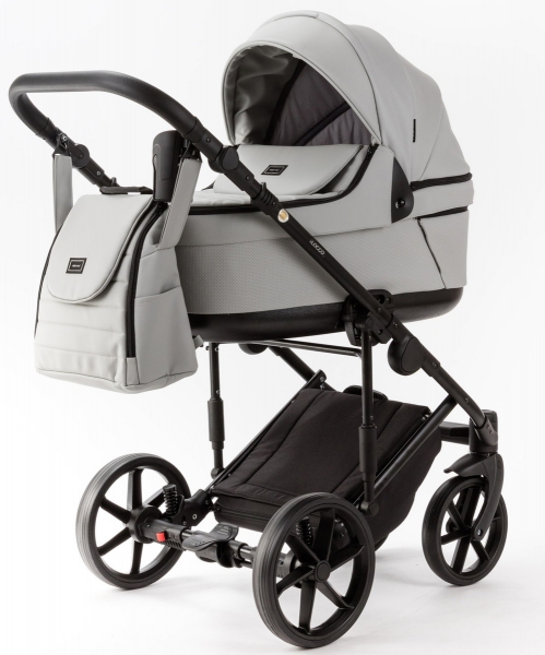 Детская коляска Adamex Locco Light Deluxe 3 в 1 LL-SA03 (СВ.СЕРАЯ КОЖА)