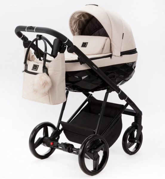 Детская коляска Adamex Quantum 3 в 1 Q-TK65 (СВ.БЕЖЕВЫЙ)