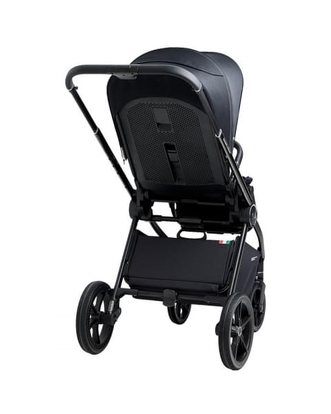 Детская прогулочная коляска Sweet Baby Elegante Chrome/Black