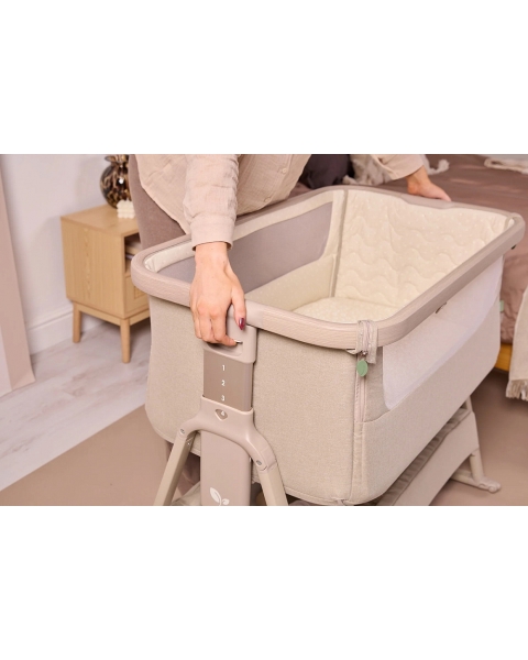 Колыбель приставная Tutti Bambini CoZee Air 2 с колесами Toasted Oak/Sand