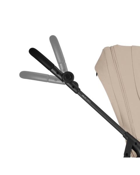 Коляска Cybex Melio Carbon 2026 цвет Almond Beige с дождевиком