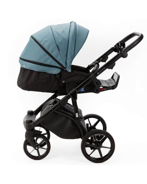 Детская коляска Adamex Nola Deluxe 3 в 1 N-SA63 (СЕРЫЙ С ГОЛУБЫМ КОЖА)
