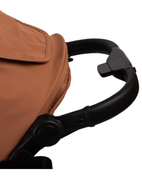 Прогулочная коляска Peppy Polo 2.0 Toffee черная рама, сумка