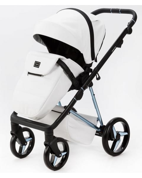 Детская коляска Adamex Quantum Superstar Deluxe 2 в 1 Q-STAR138-K (БЕЛ.КОЖА+ГОЛУБ.ДНО+ГОЛУБ.РАМА)