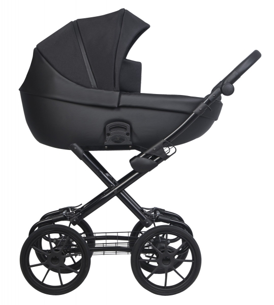 Детская коляска Riko Basic Pacco Classic 2 в 1 09 Black (черный)