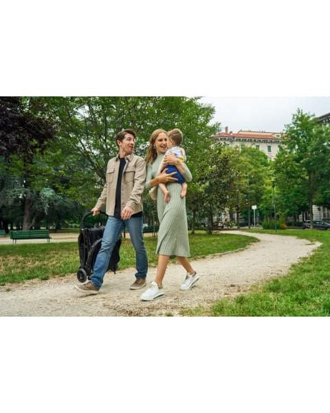 Коляска прогулочная Chicco Glee, Uneven Black (Черный)