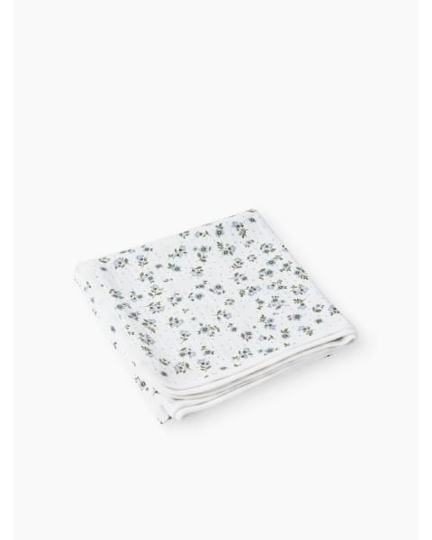 Комплект для новорожденного на выписку из роддома от Happy Baby white blue