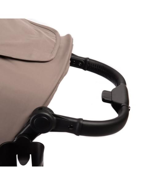 Прогулочная коляска Peppy Polo 2.0 sandstone черная рама, сумка
