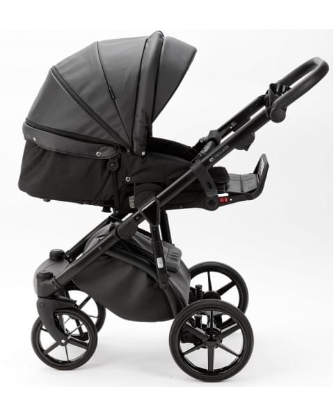 Детская коляска Adamex Nola Deluxe 3 в 1 N-SA02 (ЧЕРНАЯ КОЖА)