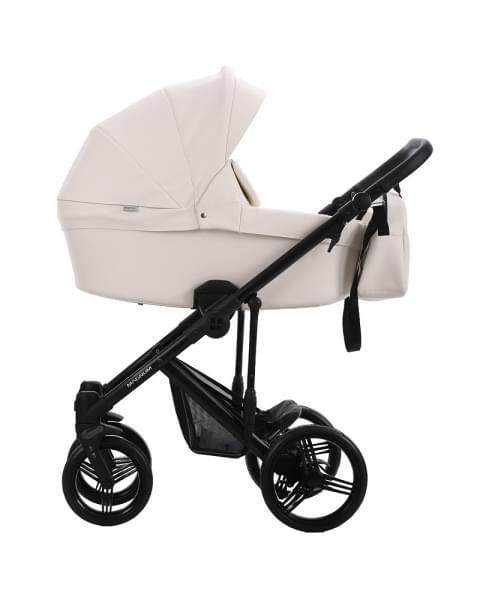 Детская коляска Bebetto Magnum Light Pro 3 в 1 с автокреслом Avionaut Cosmo 07 белая кожа
