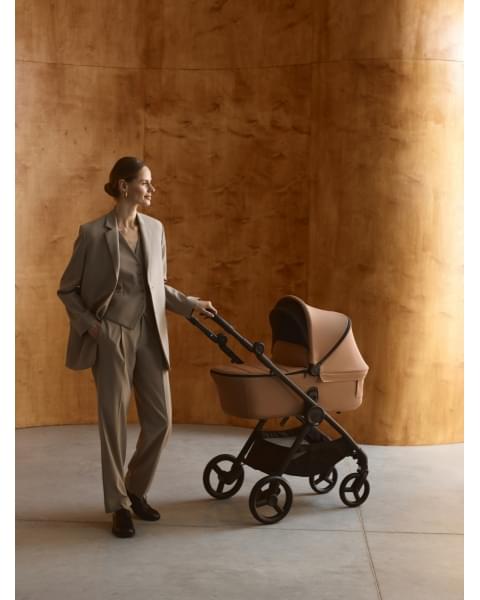 Коляска 3 в 1 Anex iQ Basic, Sienna / Коричневый (iq-11)