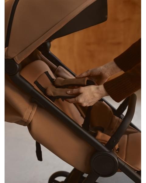 Коляска 3 в 1 Anex iQ Basic, Sienna / Коричневый (iq-11)