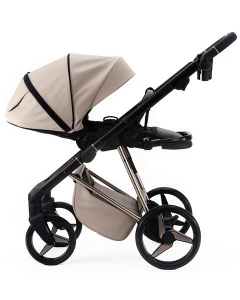 Детская коляска Adamex Quantum Superstar Deluxe 2 в 1 Q-STAR155-K (СВ.БЕЖ.КОЖА+СВ.БЕЖ.ДНО+БЕЖ.РАМА)
