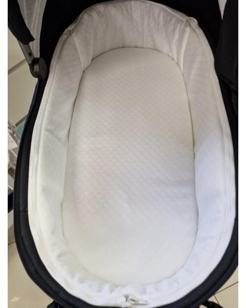 Коляска модульная 3 в 1 Luxmom 888 черный