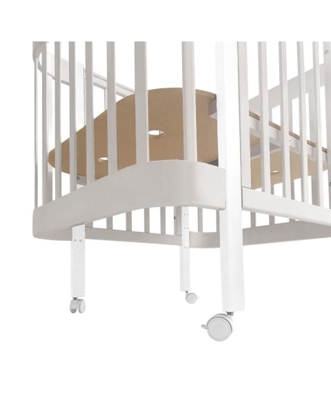 Кровать детская Indigo Italiano Baby продольный маятник на колесах кашемир-белый