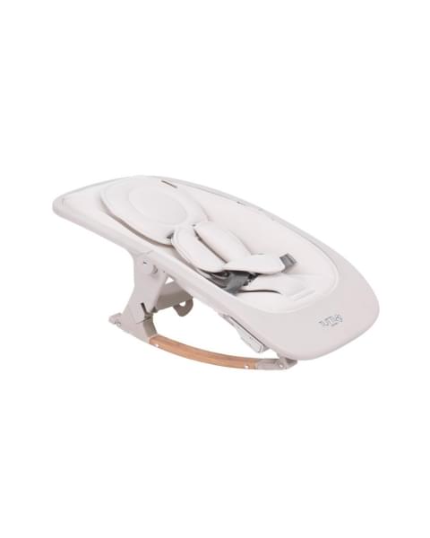 Стульчик для кормления Tutti Bambini Nova, Scandinavian Walnut / Ecru 611010/7508B (Скандинавский Орех - Бежевый)