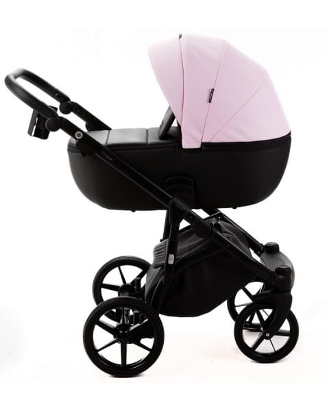 Детская коляска Adamex Nola Deluxe 3 в 1 N-SD101 (РОЗОВ.ЗЕФИР КОЖА + ЧЕРН. КОЖА)