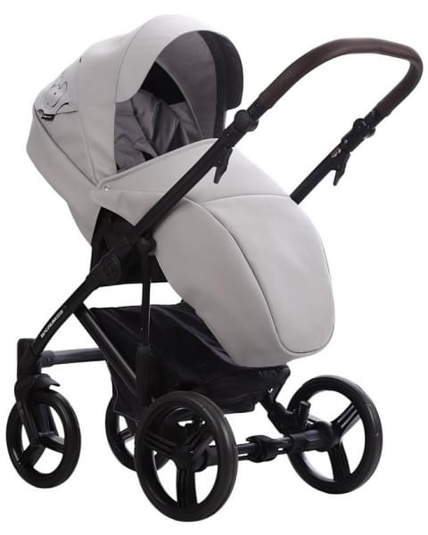 Детская коляска Bebetto Magnum Light SE Pro 2 в 1 06 св.серая кожа черная рама