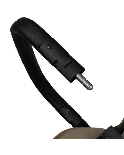 Коляска прогулочная Indigo GLOSS бежевый