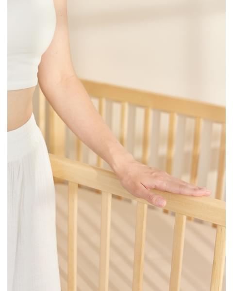 Комплект: Кроватка детская MIRRA LIGHT c матрасом и простынёй от Happy Baby