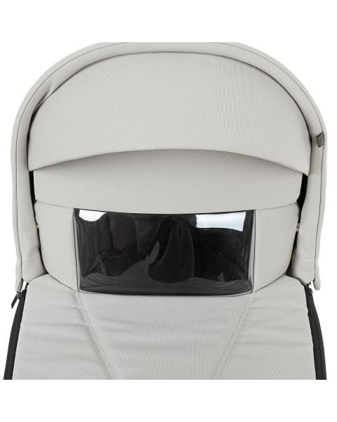 Детская коляска Roan Bass Next Classic 2.0 d14 3 в 1 с автокреслом Tutis Elo Lux EduSky Black BSNC/94/2 Marzipan/Black/руч.Cappuccino