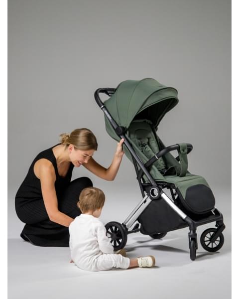 Прогулочная коляска Amarobaby Handy, черный/золотой