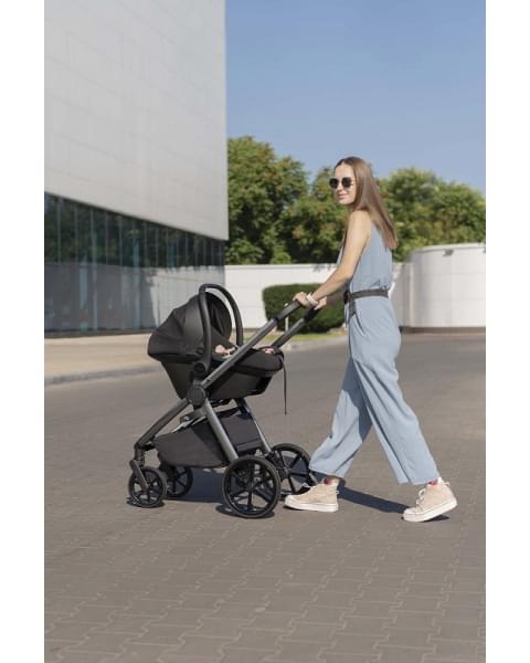 Автокресло Carrello Nova с базой Isofix DK780 (0-13 кг) Black Line