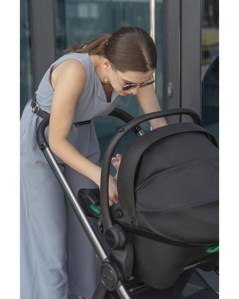 Автокресло Carrello Nova с базой Isofix DK780 (0-13 кг) Black Line