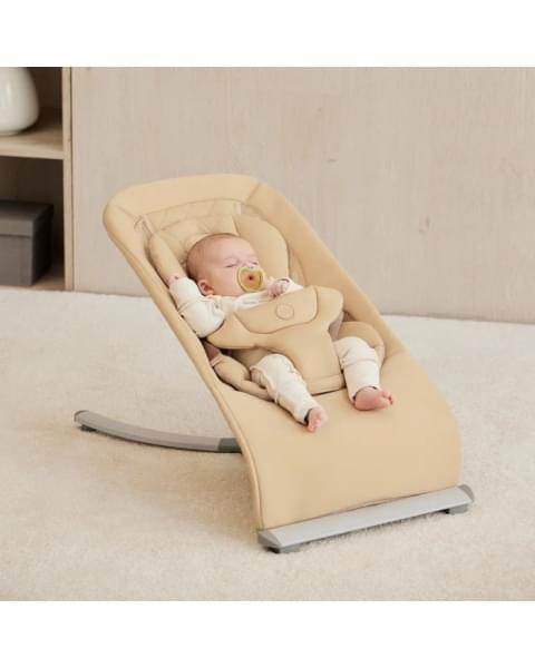 Шезлонг Happy Baby Hugger, Beige (Бежевый)