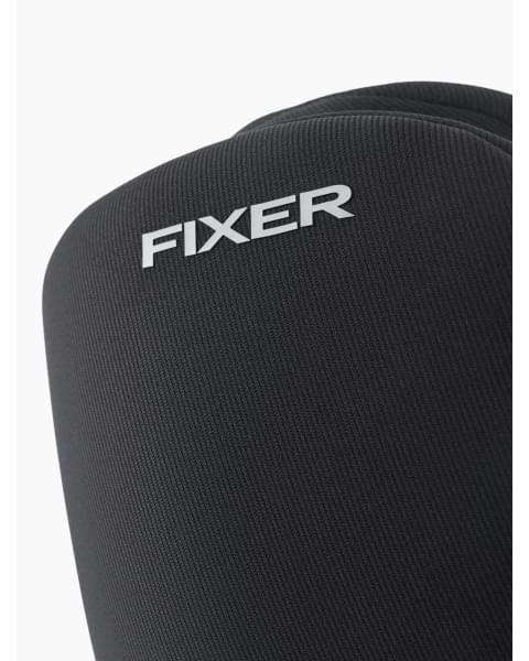 Автокресло FIXER (9-36 кг) от Happy Baby total black