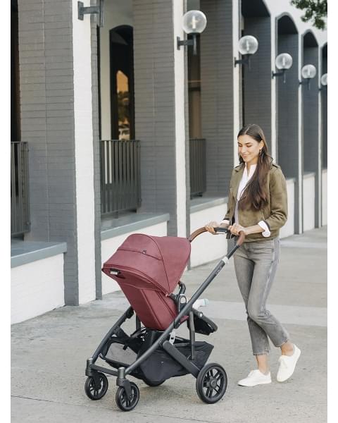 Коляска прогулочная UPPAbaby Cruz V2 LUCY