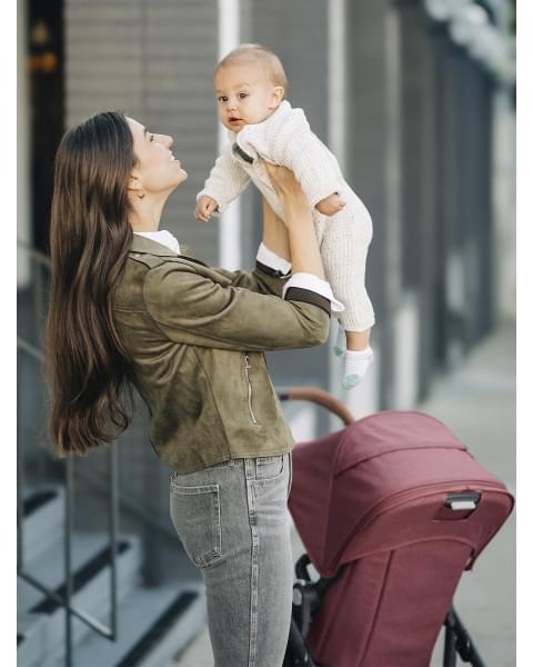 Коляска прогулочная UPPAbaby Cruz V2 LUCY