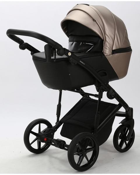 Детская коляска Adamex Mobi Deluxe 3 в 1 M-SD16 (БЕЖЕВЫЙ ПЕРЛ+ЧЕРНАЯ КОЖА)