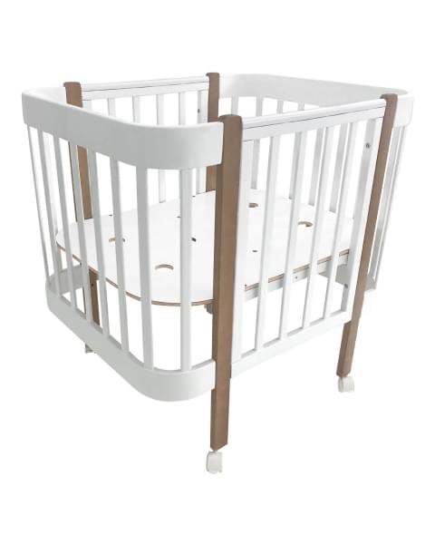 Кровать детская Indigo Italiano Baby продольный маятник на колесах белый-натуральный