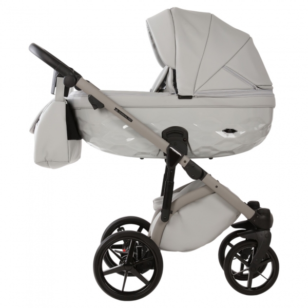 Коляска Adamex Chantal Pro Natura 3 в 1 - CN-9-MOON