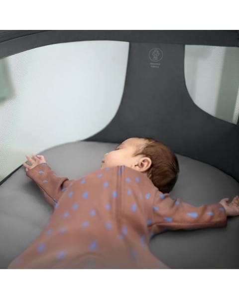 Колыбель Maxi-Cosi Iora Air Beyond (c колесами), Classic Beige Eco (Графитовый)
