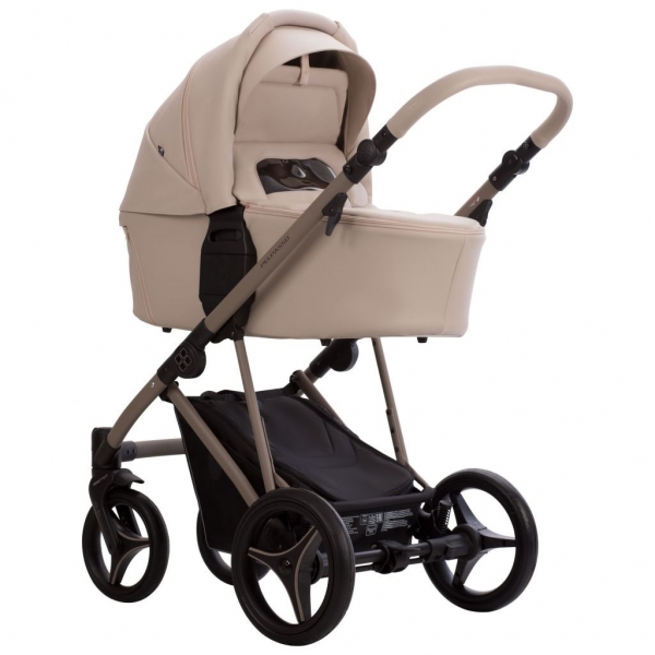 Детская коляска Bebetto Pelpasso Pro 2 в 1 02 св.бежевая кожа