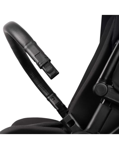 Коляска 2 в 1 Indigo STING черный