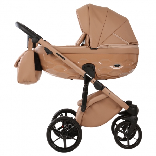 Коляска Adamex Chantal Pro Natura 3 в 1 - CN-5-CAMEL