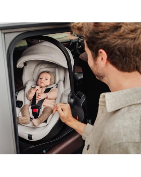 Комплект 3 в 1 Автокресло Britax Roemer Baby-Safe Pro (0-13 кг) + База Vario Base 5Z + Автокресло Dualfix 5Z Lux (0-18 кг), Soft Taupe (Бежевый)
