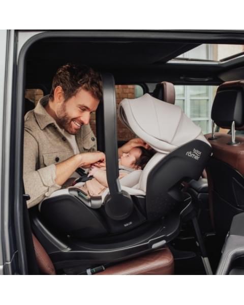 Комплект 3 в 1 Автокресло Britax Roemer Baby-Safe Pro (0-13 кг) + База Vario Base 5Z + Автокресло Dualfix 5Z Lux (0-18 кг), Soft Taupe (Бежевый)