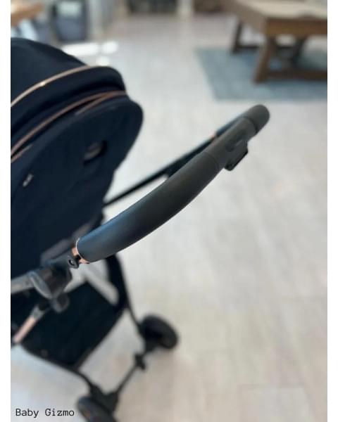 Прогулочная коляска Peg Perego Vivace New Blue Shine